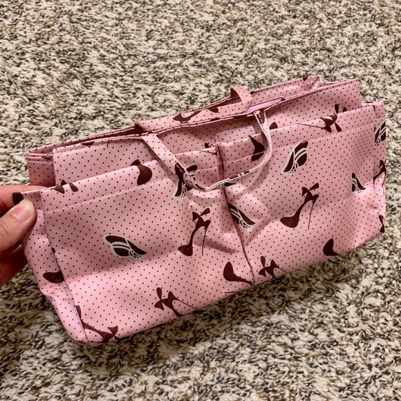 Makeup / Cosmetic Organizer Bag - Picture 2 of 8